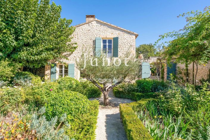 Image No.5-6 Bed House for sale