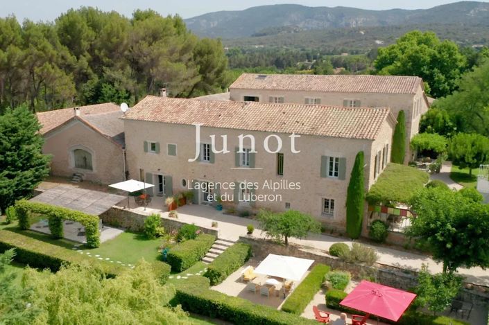 Image No.4-9 Bed House for sale