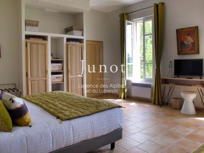 Image No.6-9 Bed House for sale