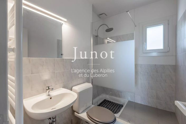 Image No.15-3 Bed House for sale