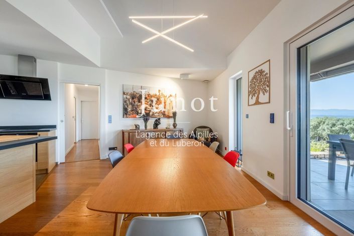 Image No.4-3 Bed House for sale