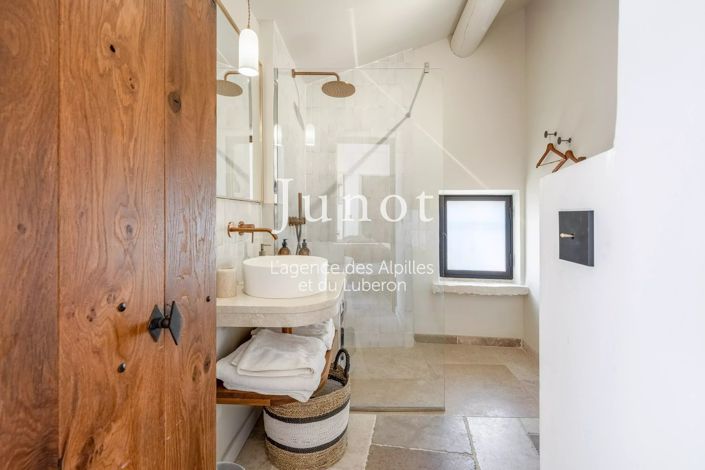Image No.17-7 Bed House for sale