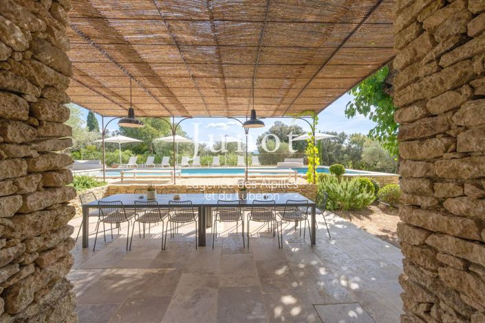 Image No.31-7 Bed House for sale