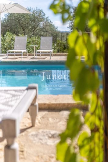 Image No.40-7 Bed House for sale