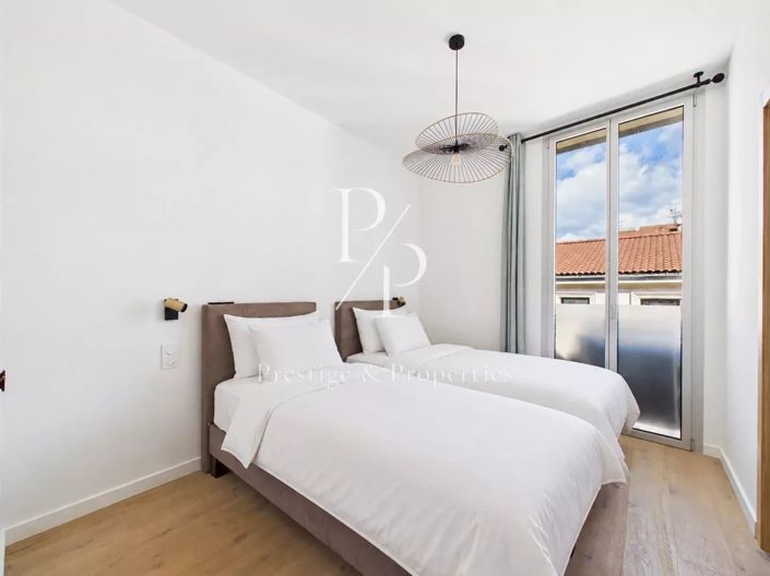 Image No.19-3 Bed Apartment for sale