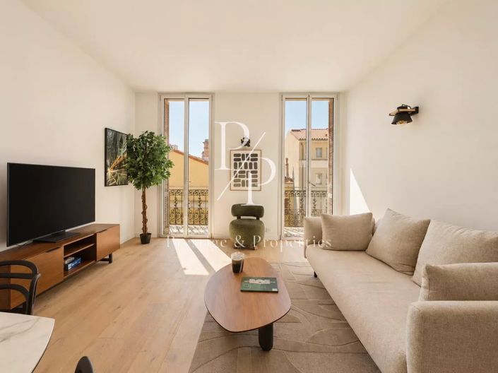 Image No.3-3 Bed Apartment for sale