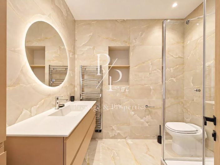 Image No.8-3 Bed Apartment for sale