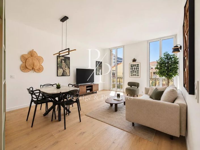 Image No.9-3 Bed Apartment for sale