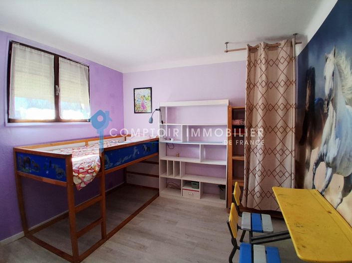Image No.10-3 Bed House for sale