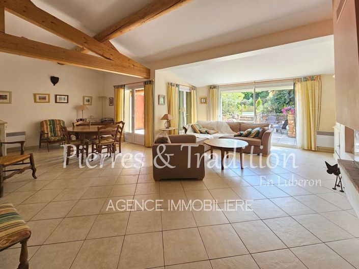 Image No.3-5 Bed House for sale