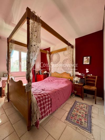 Image No.16-3 Bed House for sale