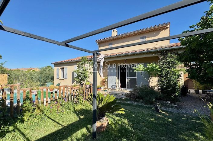 Image No.2-3 Bed House for sale