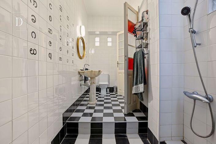 Image No.40-6 Bed House for sale