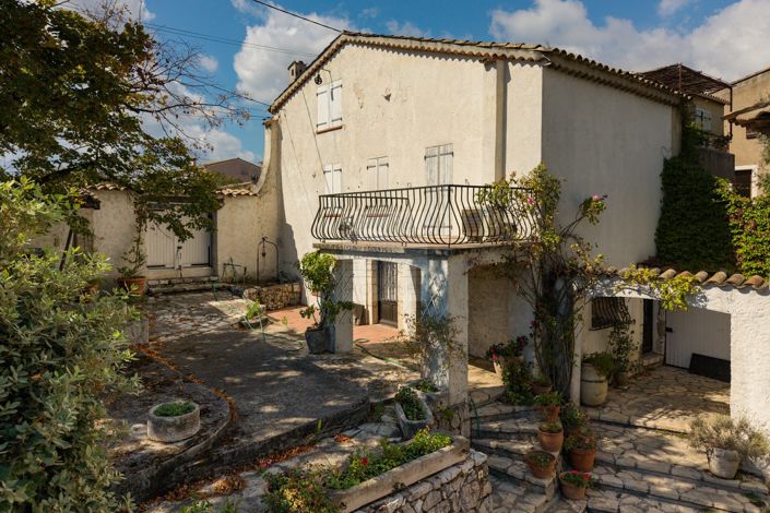 Image No.18-6 Bed House for sale