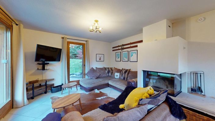 Image No.4-4 Bed Property for sale