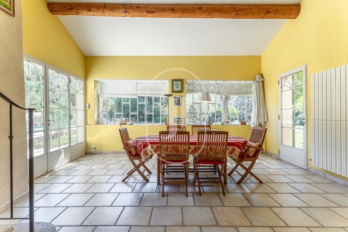 Image No.7-6 Bed House for sale