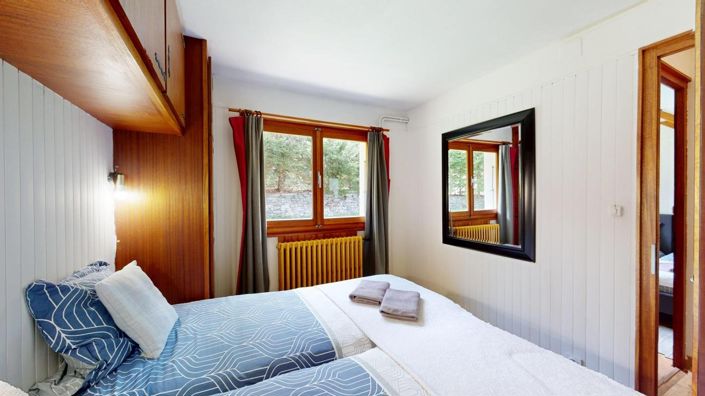 Image No.11-2 Bed House for sale