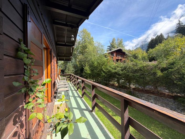 Image No.17-2 Bed House for sale