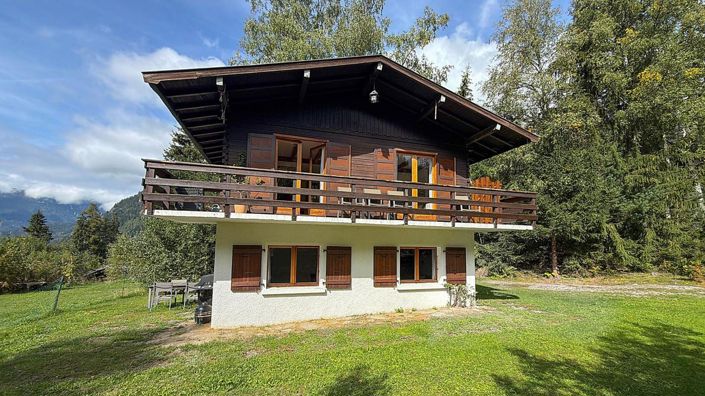Image No.20-2 Bed House for sale