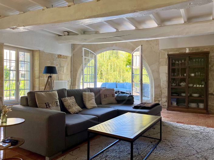 Image No.4-7 Bed House for sale