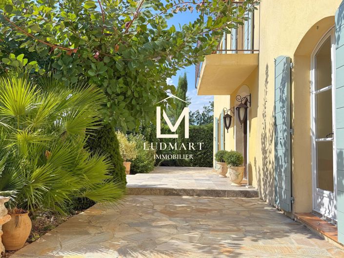 Image No.4-4 Bed House for sale