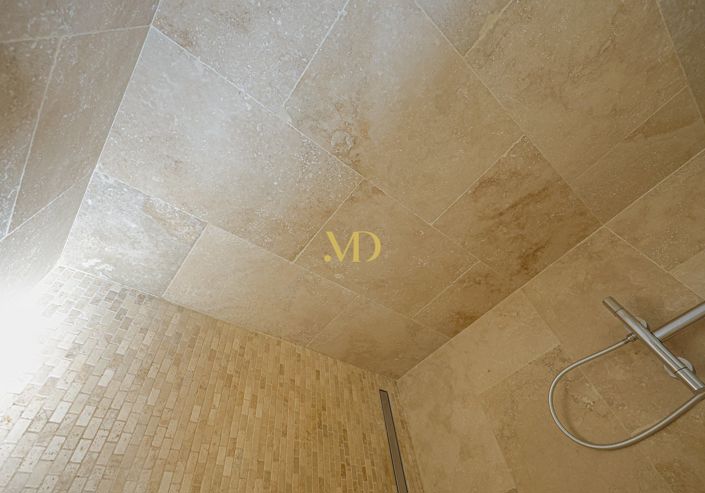 Image No.30-4 Bed House for sale
