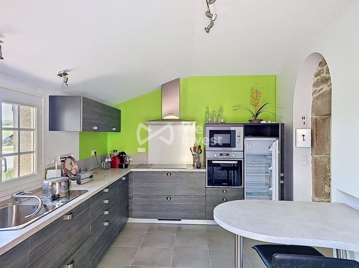 Image No.2-4 Bed House for sale