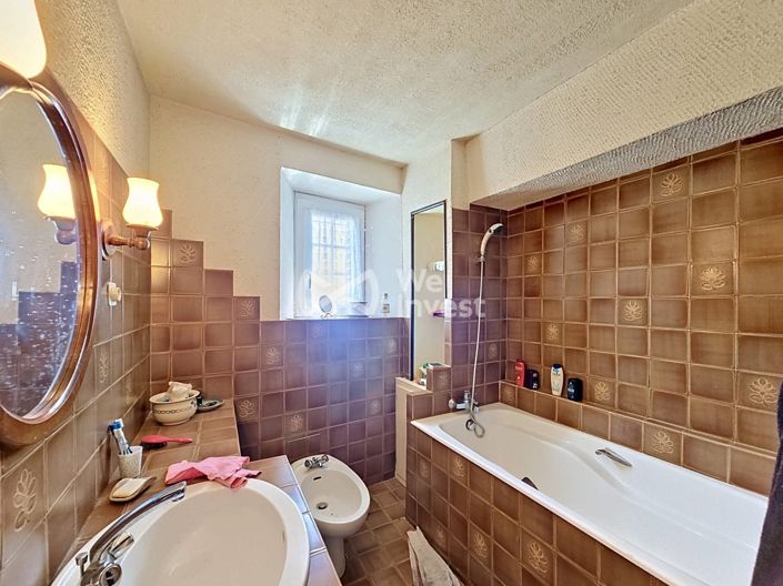 Image No.9-4 Bed House for sale
