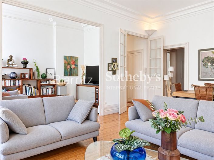 Image No.2-3 Bed Apartment for sale
