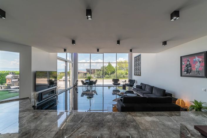Image No.6-4 Bed House for sale