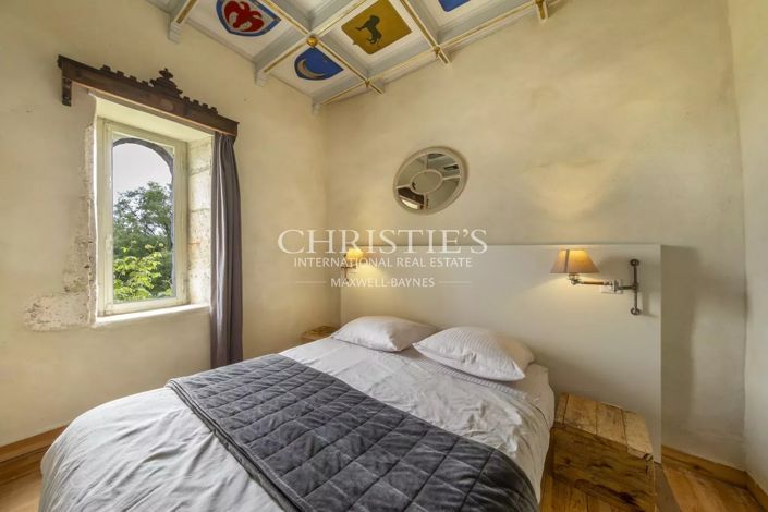 Image No.27-Propriété de 7 chambres à vendre