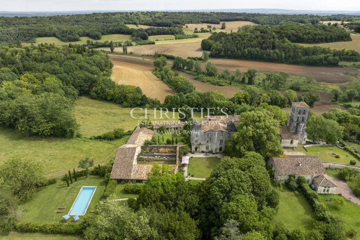 Image No.38-Propriété de 7 chambres à vendre