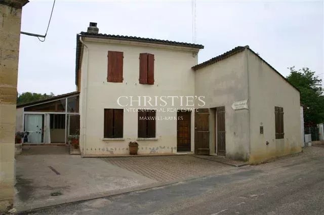 Image No.5-6 Bed Property for sale