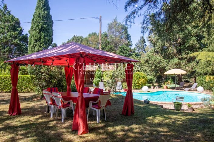 Image No.17-5 Bed House for sale