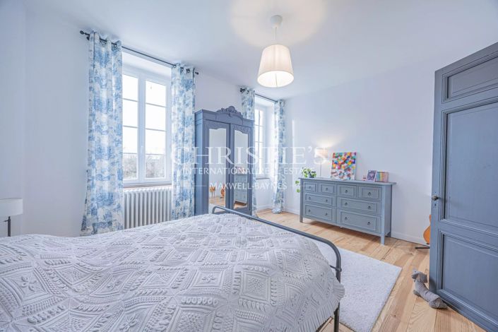 Image No.15-4 Bed House for sale