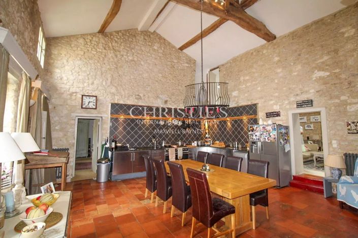 Image No.15-5 Bed House for sale