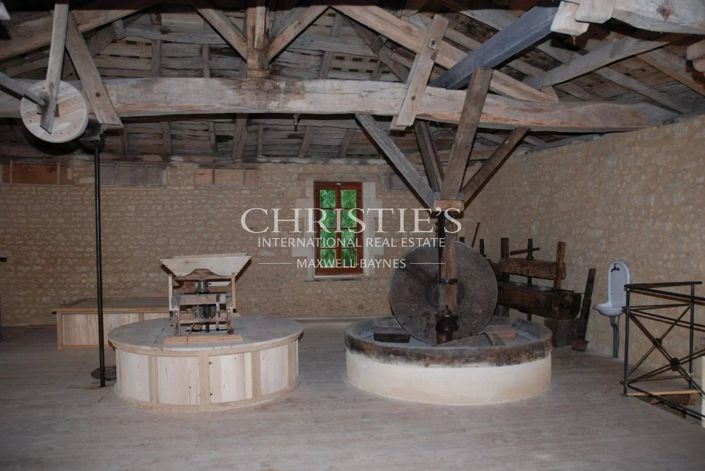 Image No.27-Casa con 13 dormitorios en venta