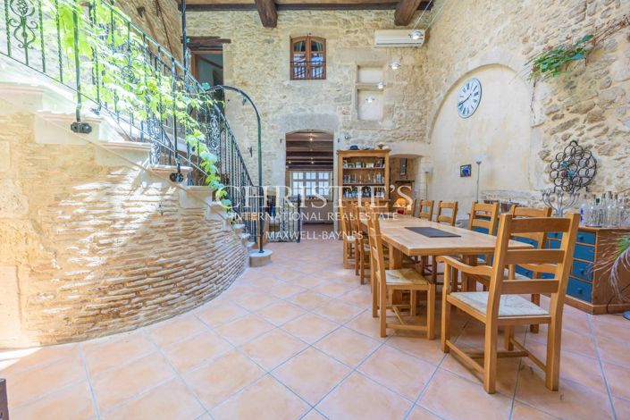 Image No.7-5 Bed House for sale