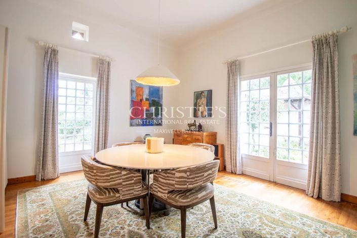 Image No.7-4 Bed House for sale