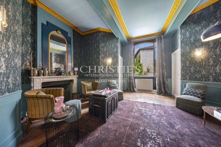 Image No.18-9 Bed House for sale