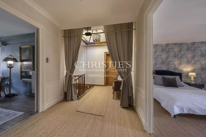 Image No.27-9 Bed House for sale