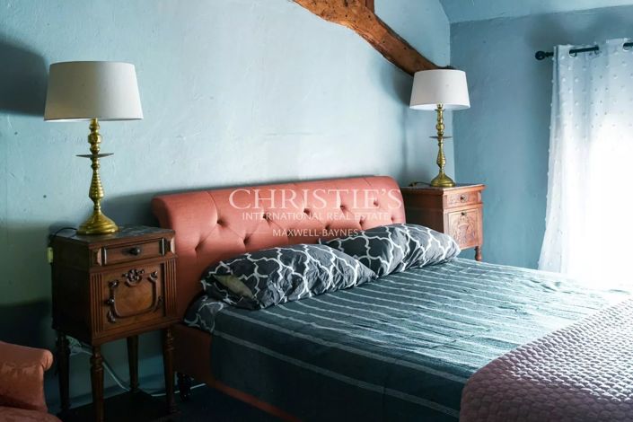 Image No.46-9 Bed House for sale