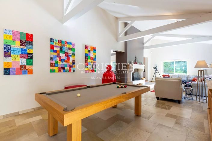Image No.12-9 Bed House for sale