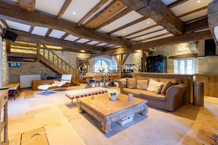 Image No.34-9 Bed House for sale