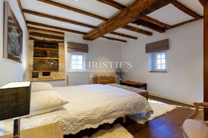 Image No.35-9 Bed House for sale