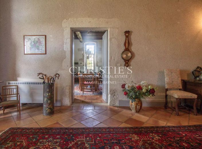 Image No.13-9 Bed House for sale