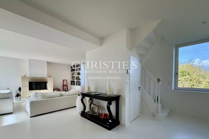Image No.13-6 Bed House for sale