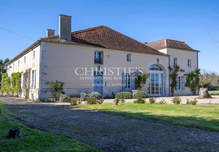 Image No.22-9 Bed House for sale