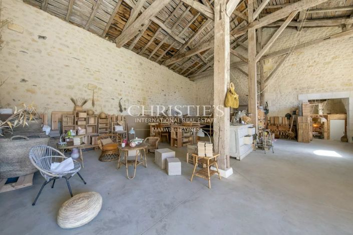 Image No.41-Propriété de 8 chambres à vendre