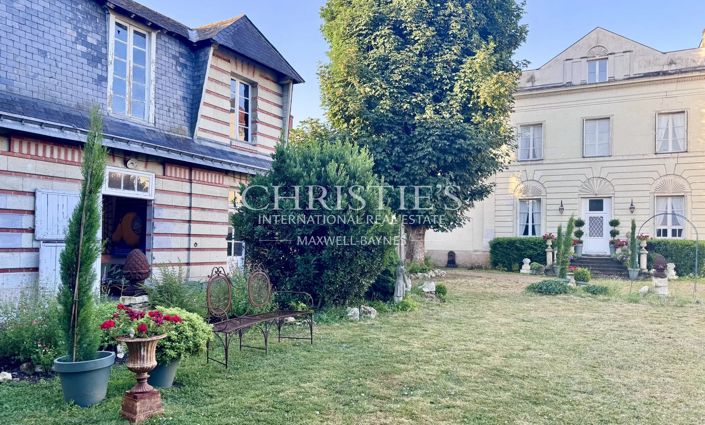 Image No.20-4 Bed Property for sale